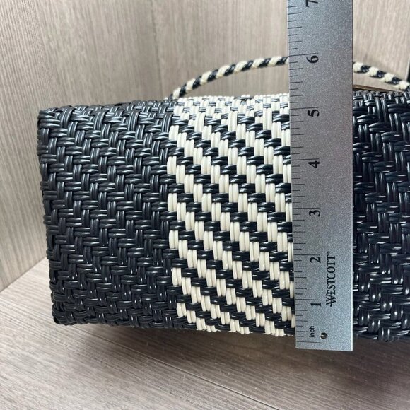 KR Designs Mexican Handmade Artisan Woven Boho Womens Handbag Black White - Picture 10 of 10